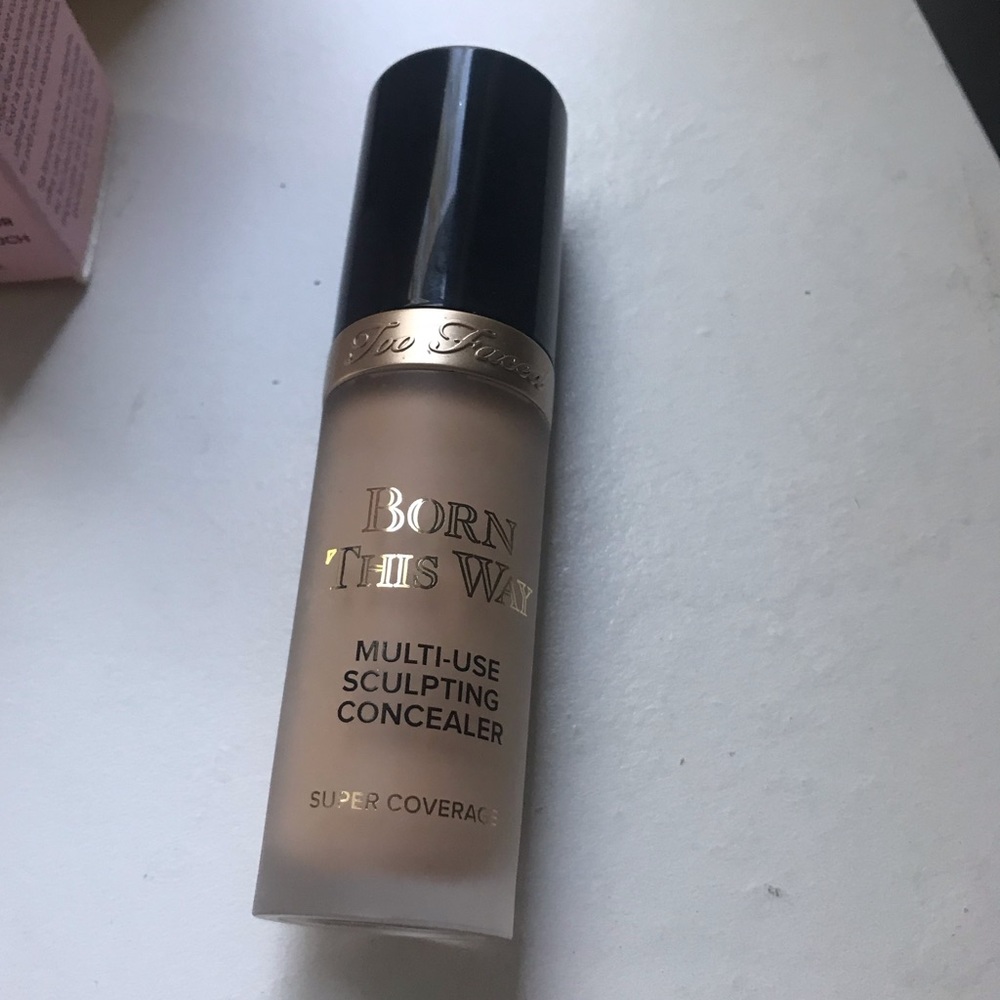 Too faced born this way concealer